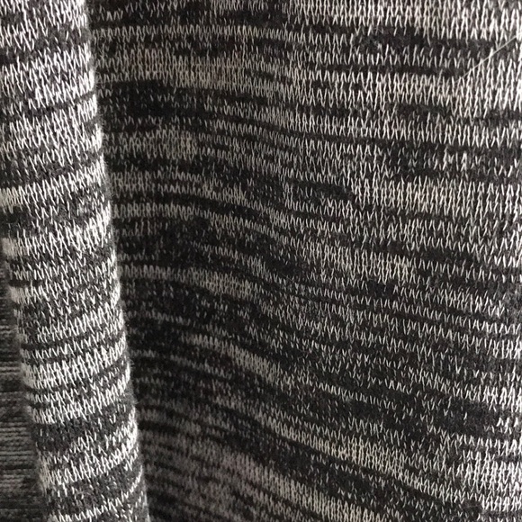 Lularoe Joy - Picture 2 of 2